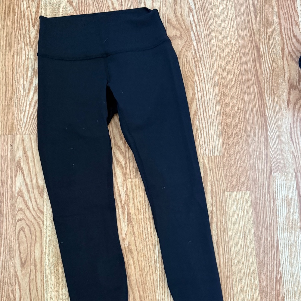 New w/o tags Wunder Under Leggings